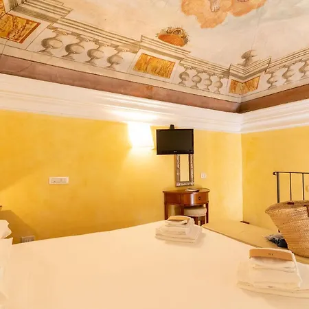 로칸다 일 마에스트랄레 호텔 3*