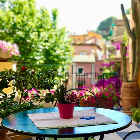 ホテル ロカンダ イル マエストレル モンテロッソ・アル・マーレ