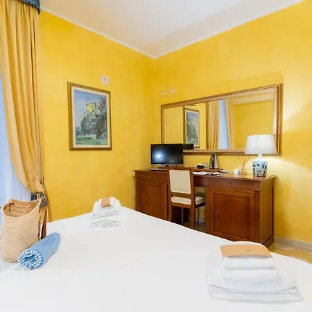 ホテル ロカンダ イル マエストレル