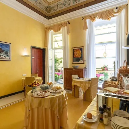 ロカンダ イル マエストレル モンテロッソ・アル・マーレ